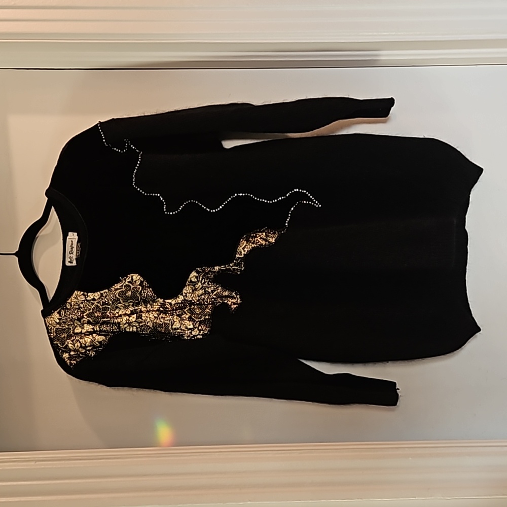 Vintage Holt Renfrew sweeter